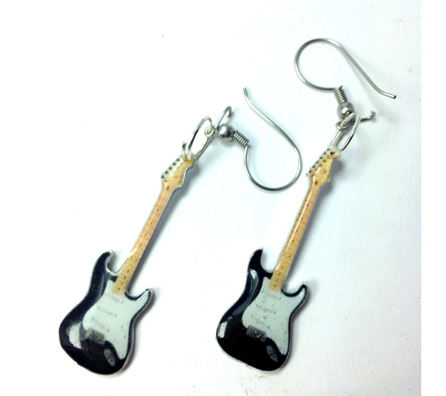 Brincos MUSIC LEGENDS Collection MER-0027, 'Stratocaster', em aço (par)