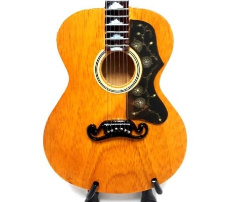 Miniatura guitarra MLC MGT-1472, 'Elvis Presley Gibson J-200', madeira, c/suporte