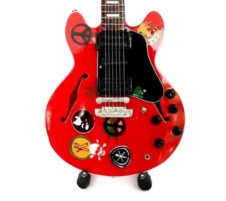 Mini guitar for collectors replica from the '70s